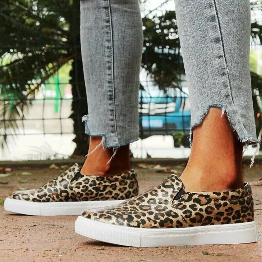 Los Angeles Boutique Casual Leopard Slip On Flats Loafers Metallic Shoes 39 8.5